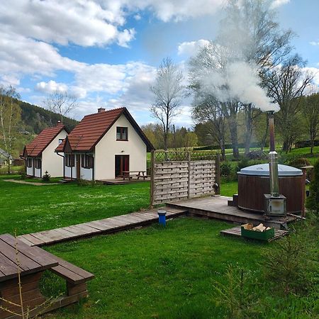 ウストシキ・ドルネBieszczadzkie Brzegiアパートメント エクステリア 写真